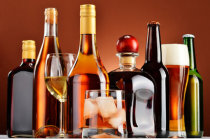 Globalmente, 4,1% de todos os novos casos de câncer em 2020 foram atribuíveis ao consumo de álcool
