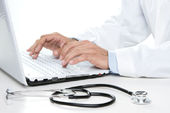 Melhor sistema m&eacute;dico em 2026? Comparativo entre os principais softwares para cl&iacute;nicas e consult&oacute;rios