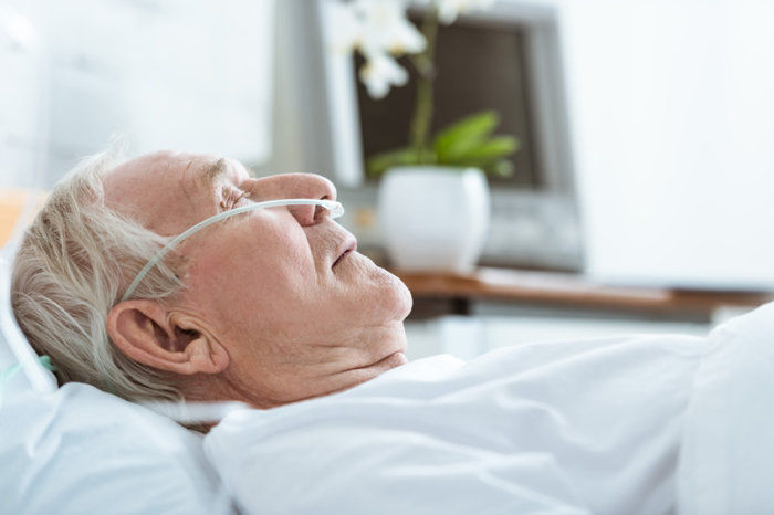 A hidrocortisona reduziu a mortalidade em pacientes com pneumonia grave