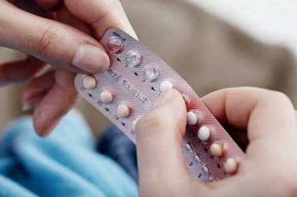 Contraceptivos hormonais podem aumentar o risco de aquisi&ccedil;&atilde;o e transmiss&atilde;o do HIV-1, diz estudo do The Lancet Infectious Diseases
