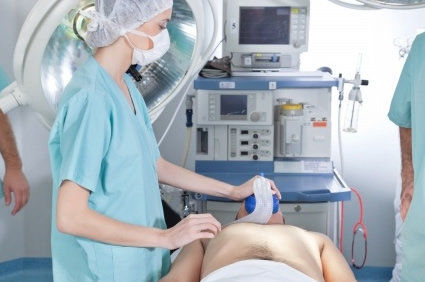 Equipe de F1 ajuda a construir novo aparelho de auxílio respiratório para pacientes com Covid-19 no Reino Unido