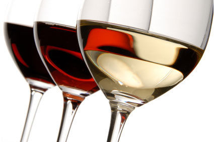 Preven&ccedil;&atilde;o do c&acirc;ncer: INCa franc&ecirc;s desaconselha o consumo de uma ta&ccedil;a de vinho di&aacute;ria e limita a ingest&atilde;o de carnes vermelhas a 500 gramas por semana