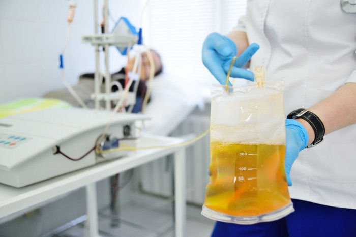 Tratamento com plasma convalescente de COVID-19 grave:  estudo mostra menor necessidade de oxig&ecirc;nio e melhor sobreviv&ecirc;ncia nos receptores de plasma