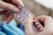 A pílula anticoncepcional pode reduzir o risco de diabetes na síndrome dos ovários policísticos