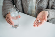 Aspirina em baixas doses diárias pode reduzir a incidência de diabetes tipo 2 em idosos