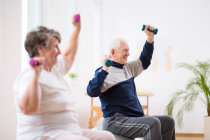 Baixa massa muscular em idosos foi associada a um declínio mais rápido da função executiva