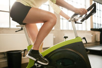 Exercícios de alta intensidade por 4 segundos a cada hora podem impedir o comprometimento do metabolismo de gordura pós-prandial por inatividade