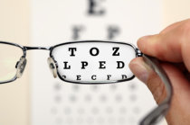 FDA aprova novo tratamento para a retinopatia diabética em pacientes com edema macular diabético