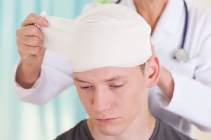 Efeitos cognitivos persistem mesmo passado 1 ano após uma concussão
