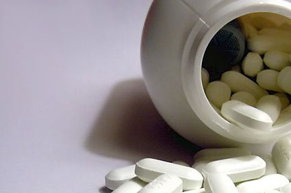 FDA: possibilidade de risco aumentado de fraturas ósseas com o uso de certos antiácidos como os bloqueadores de bomba de prótons