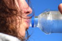 JAMA: beber mais água pode colaborar para a prevenção de cistite recorrente